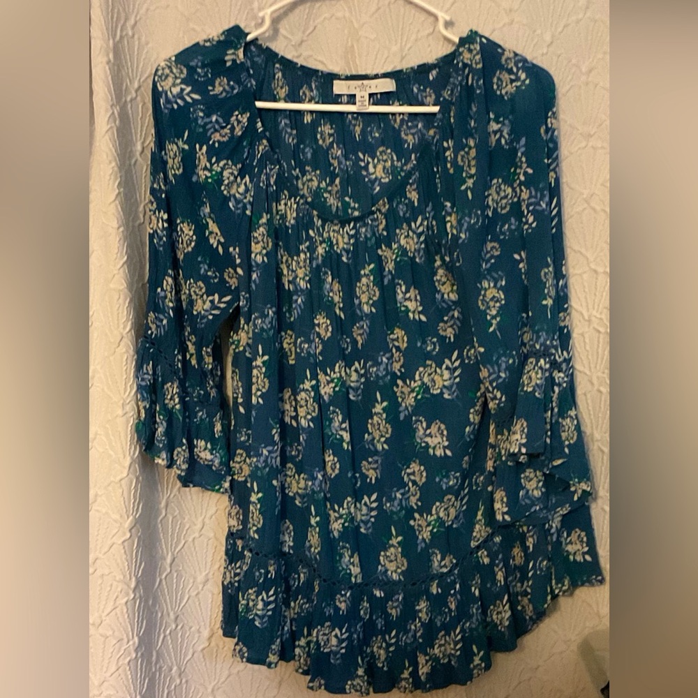 Fever hobo style floral women’s top